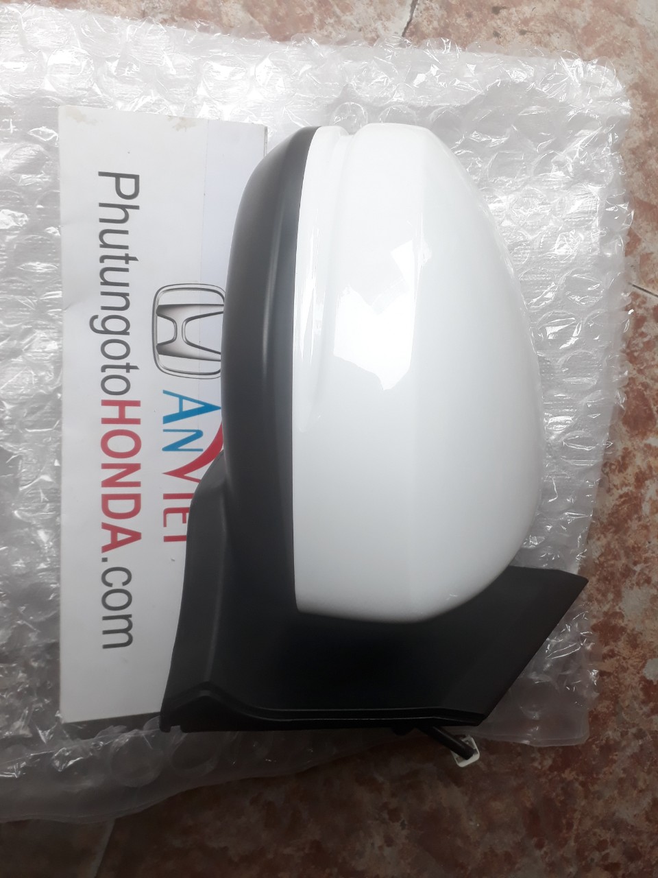 Guong chieu hau honda city 1